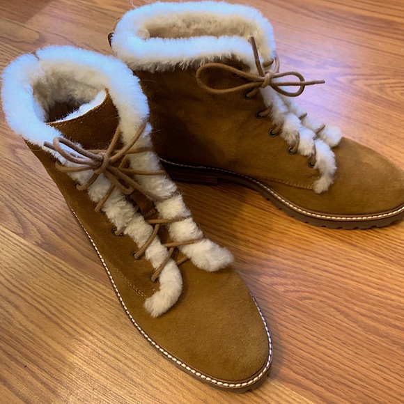 Madewell Clair Boot in Shearling-Lined Suede - Picture 1 of 5